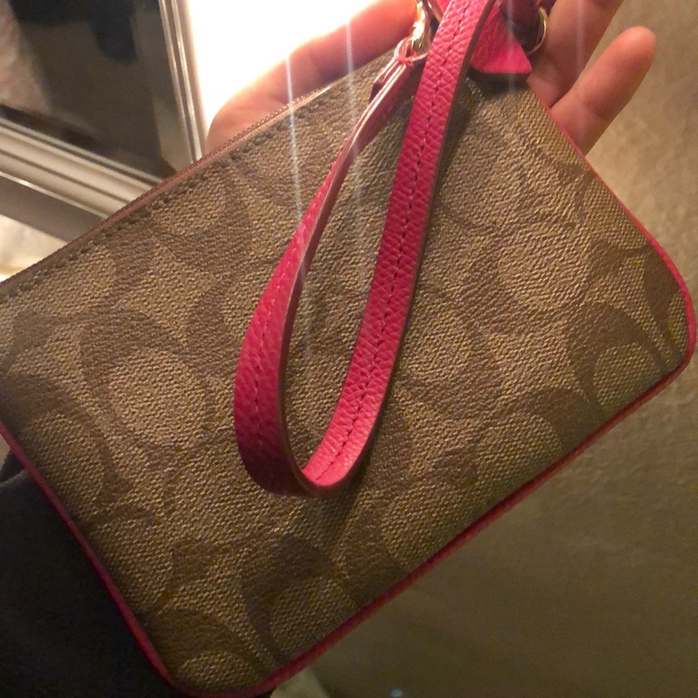 Wallet - Picture 2 of 2